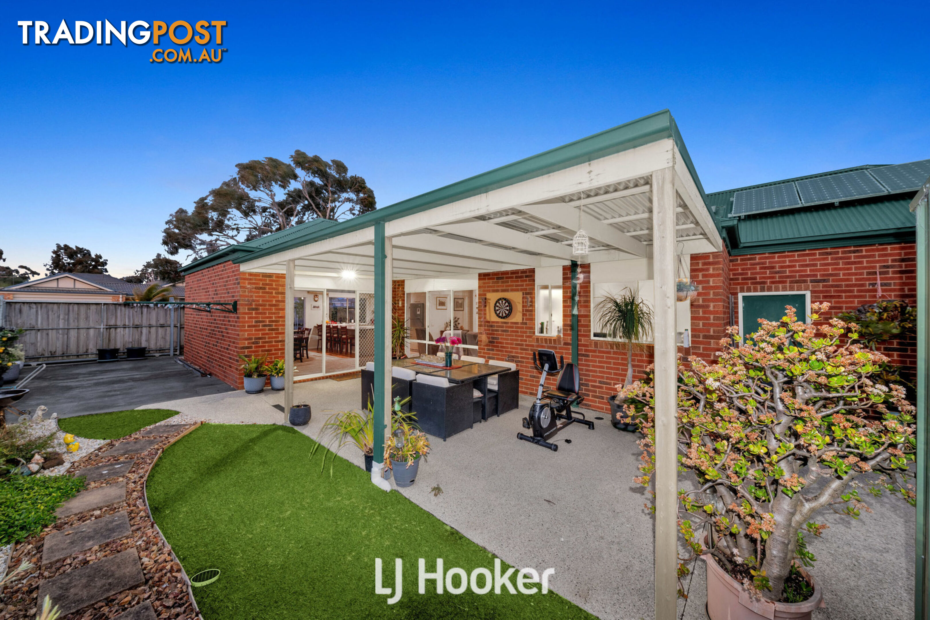 4 Louise Mack Walk LYNBROOK VIC 3975