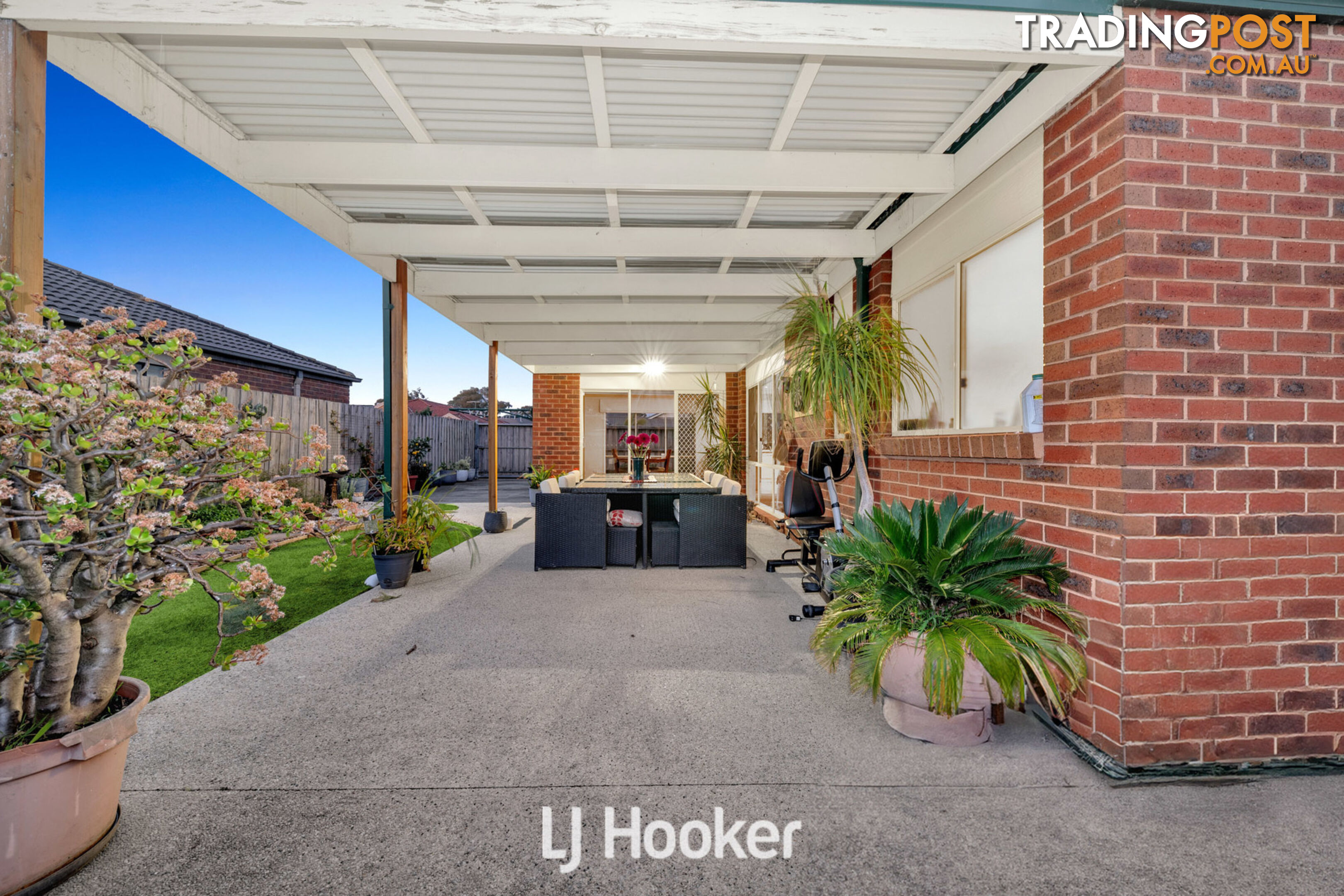 4 Louise Mack Walk LYNBROOK VIC 3975