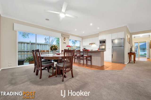 4 Louise Mack Walk LYNBROOK VIC 3975