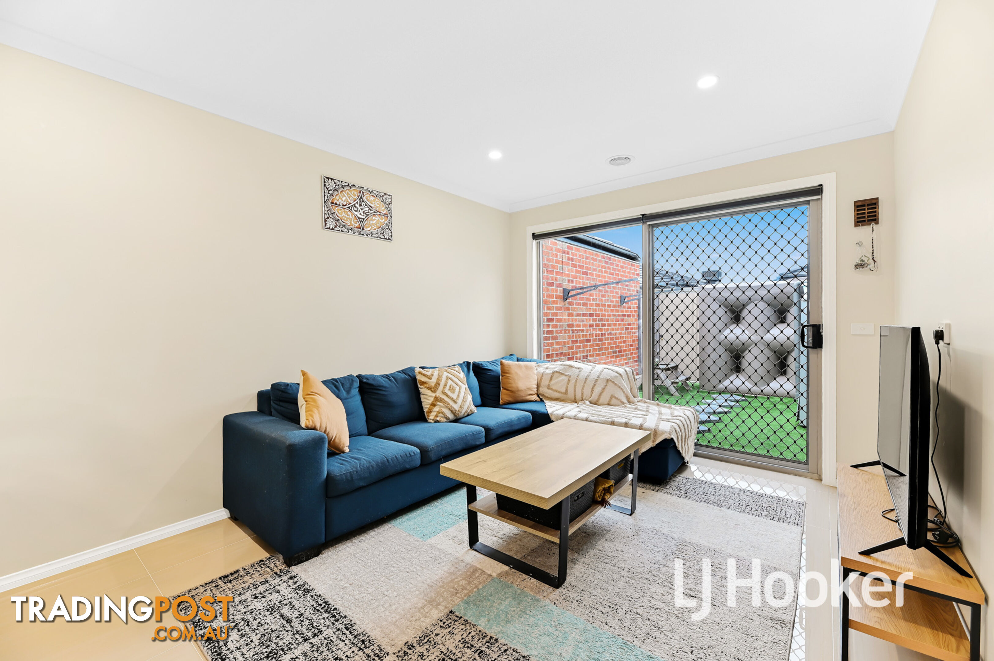 9 Hunt Way PAKENHAM VIC 3810