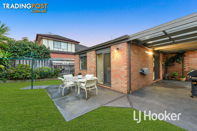 65 Telford Drive BERWICK VIC 3806