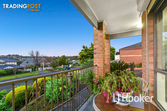 65 Telford Drive BERWICK VIC 3806