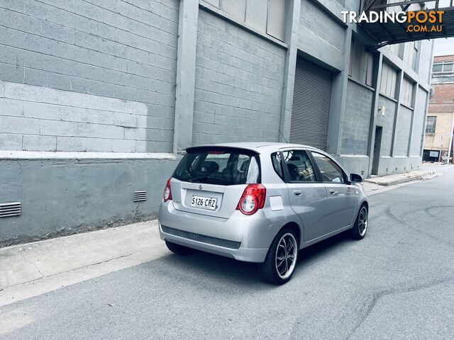 2009 HOLDEN BARINA 5 SP MANUAL 5D HATCHBACK