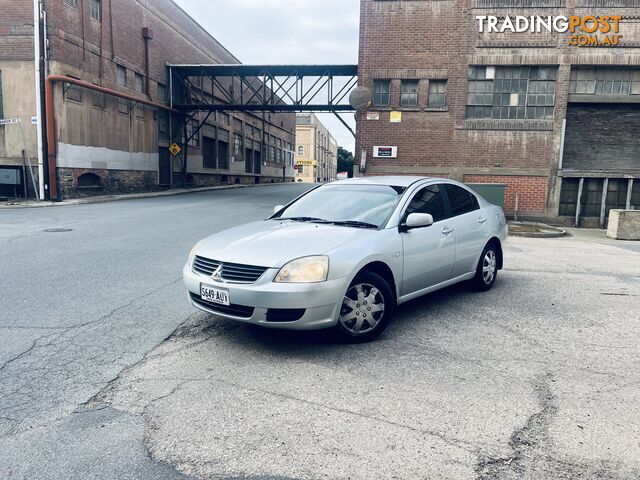 2006 Mitsubishi 380 ES Sedan 5 Speed Automatic