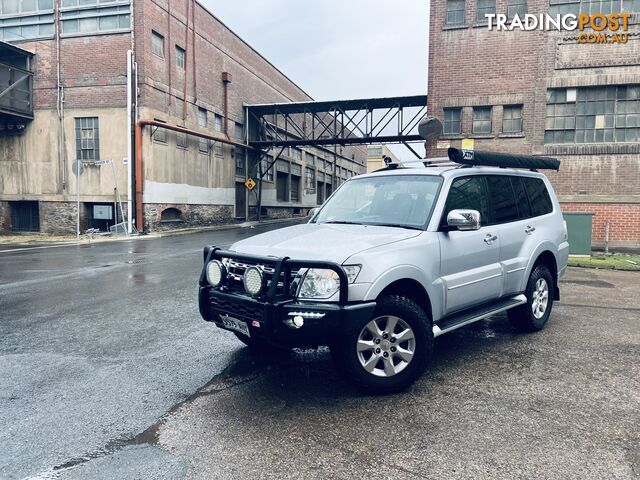 2012 Mitsubishi Pajero Platinum Edition Turbo Diesel Wagon 7 Seats 5 Speed Automatic