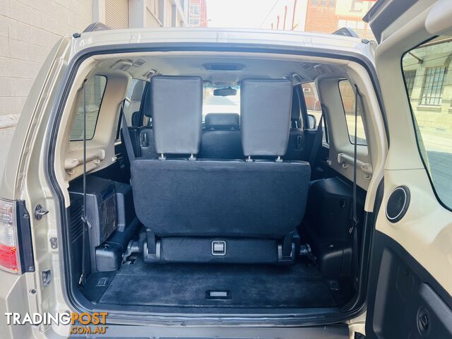 2013 Mitsubishi Pajero Wagon Automatic