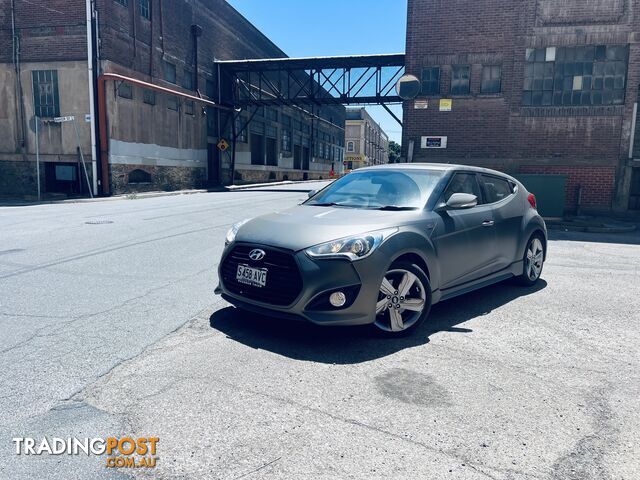 2012 HYUNDAI VELOSTER SR TURBO 6 SPEED MANUAL 3D COUPE