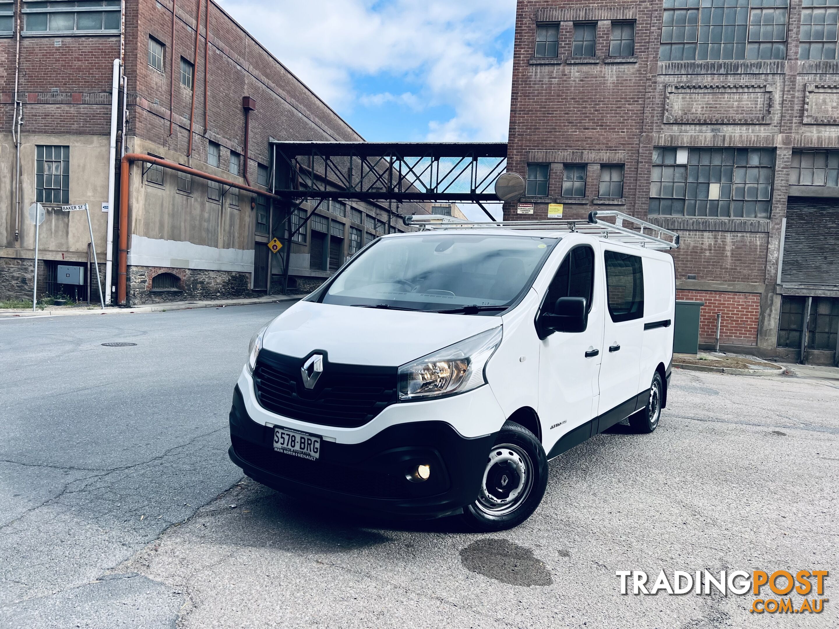 2017 Renault Trafic Van Turbo Diesel 6 Speed Manual