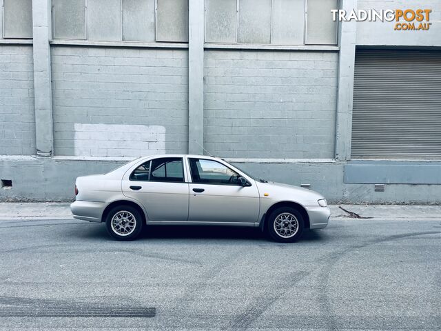 1997 Nissan Pulsar LX Sedan 4 Speed Automatic