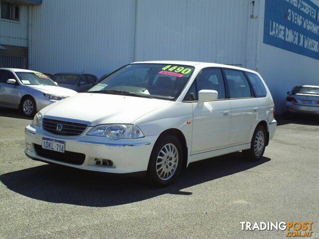 2000 Honda Odyssey V6L (6 Seat) Wagon - photo 3 of 13