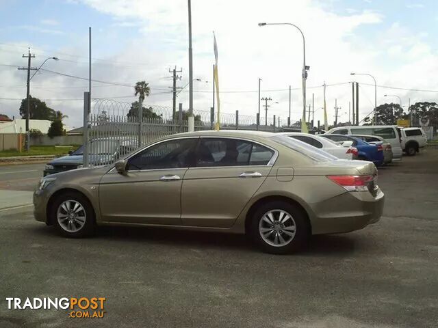 2011 HONDA ACCORD VTi 50 MY11 4D SEDAN - photo 4 of 10