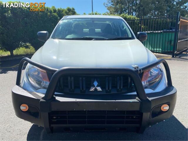 2017 MITSUBISHI TRITON GLX(4X4) MQMY17 DUAL CAB UTILITY - photo 2 of 11