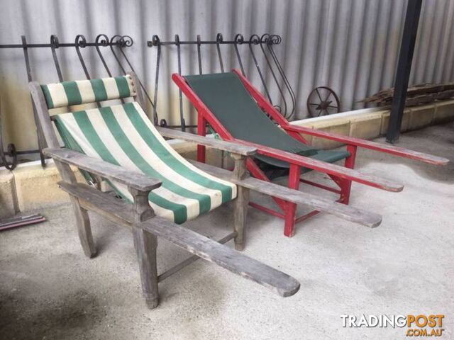 2 squatters chairs, deck chairs Need sanding and oiling or painti