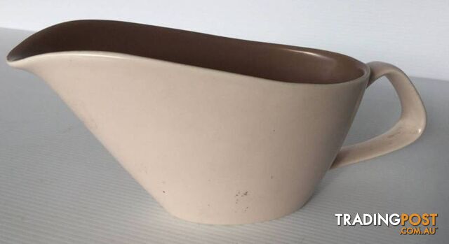 Poole gravy boat L 20cm W 8cm H 9cm $15