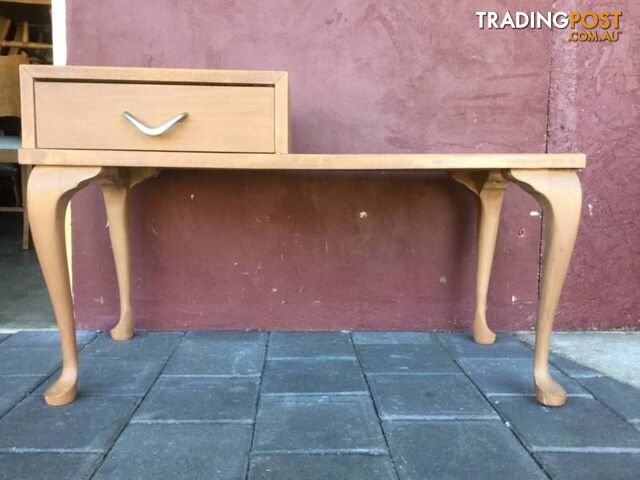 Queen Anne Telephone Table. Reproduction. Ready for painting. Sin - photo 2 of 5
