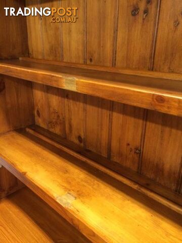 Pine Welsh dresser solid pine construction. sideboard Buffet To - photo 5 of 6