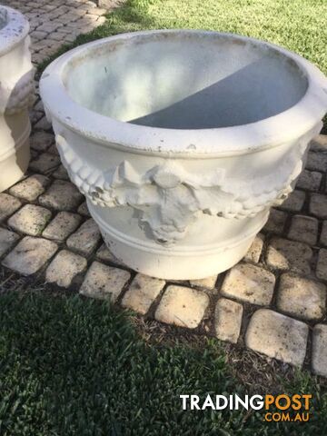 Vintage Concrete plant pot x 3 - photo 4 of 6