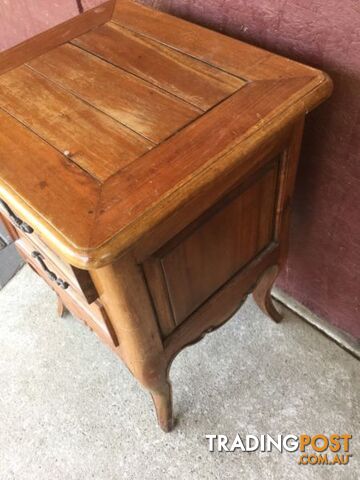 Lamp table 2 drawer - photo 4 of 4