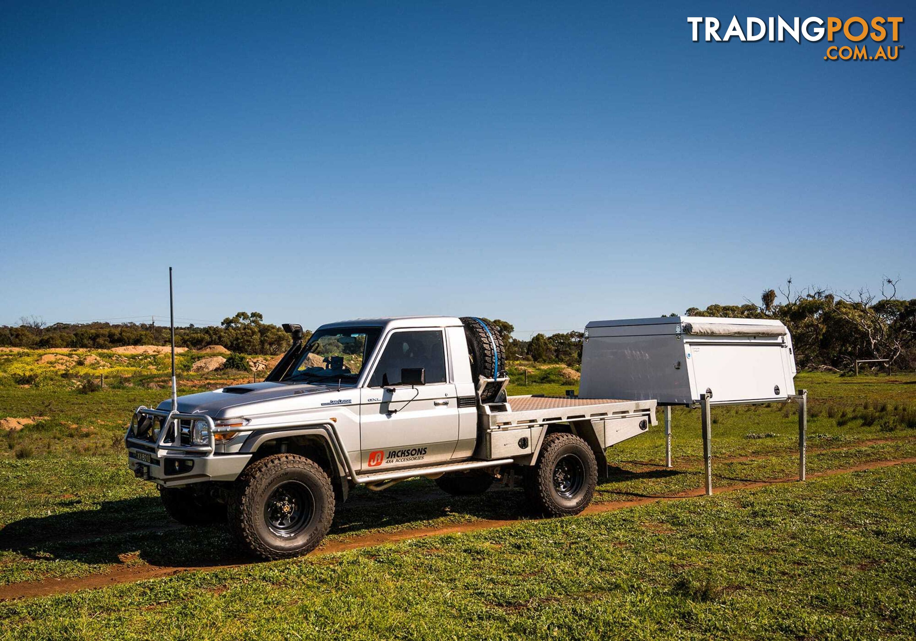 SINGLE/EXTRA CAB HARD LID CAMPER