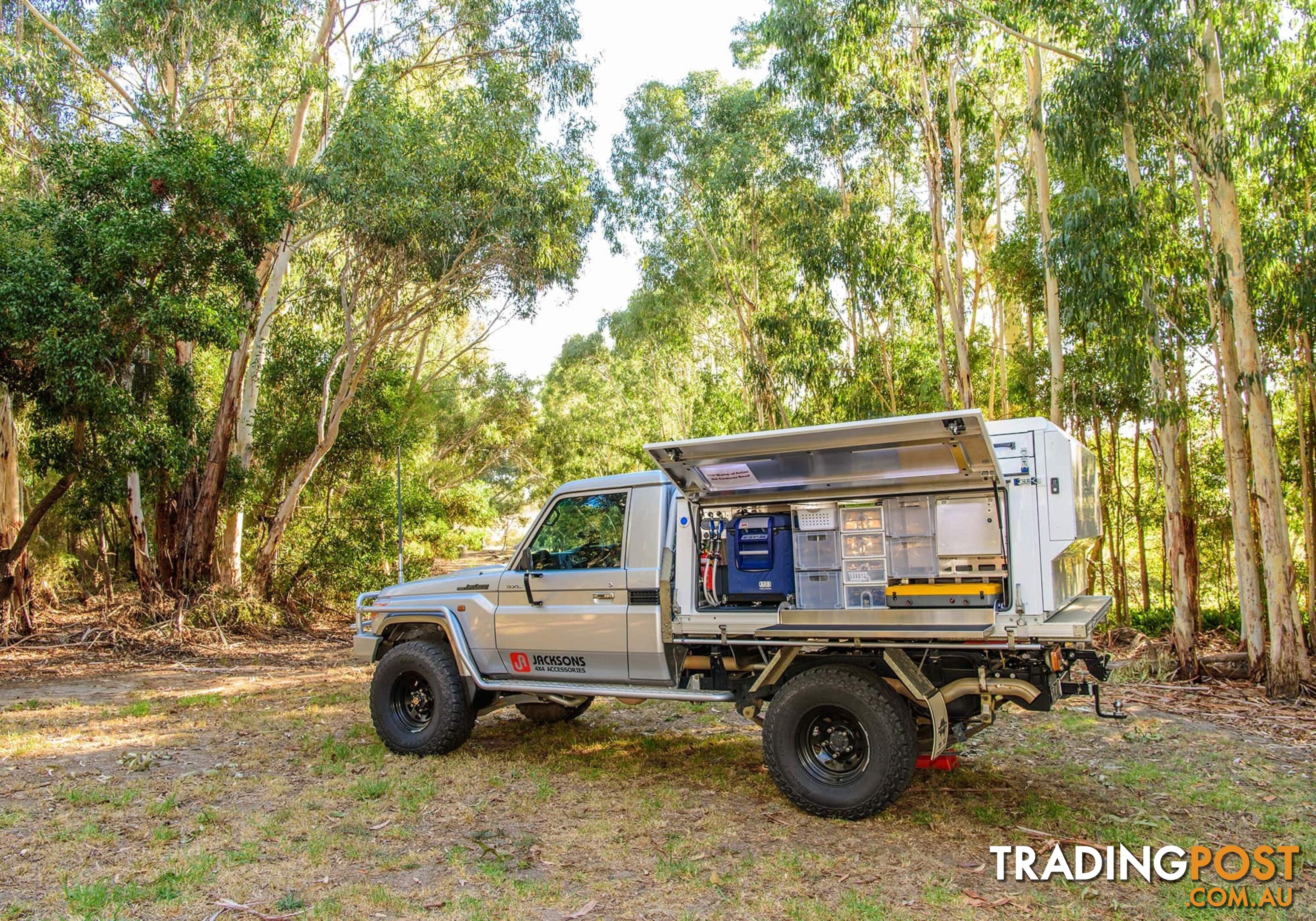 SINGLE/EXTRA CAB HARD LID CAMPER