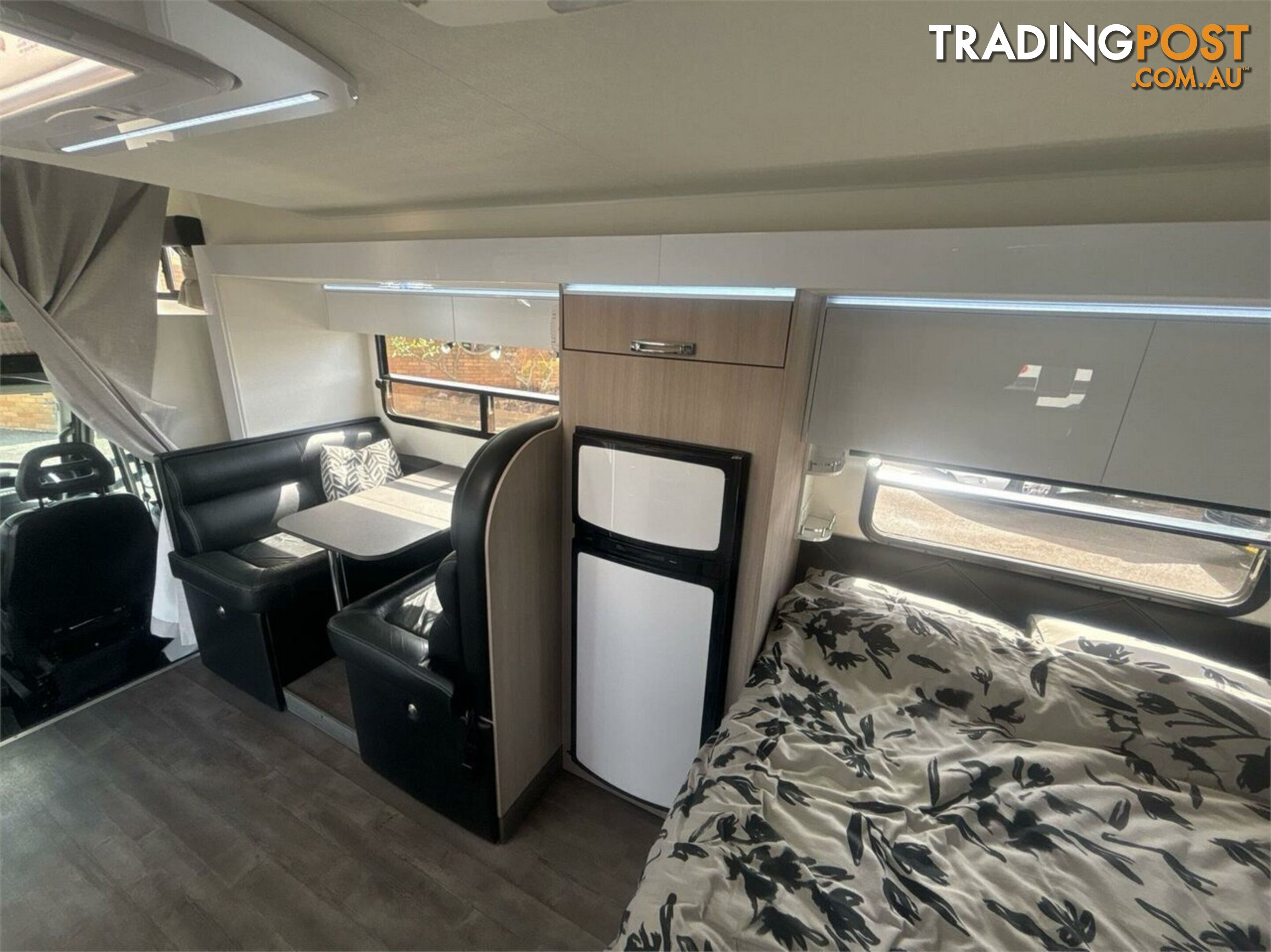 2021 Avida Esperance C7932 SL Motor Home