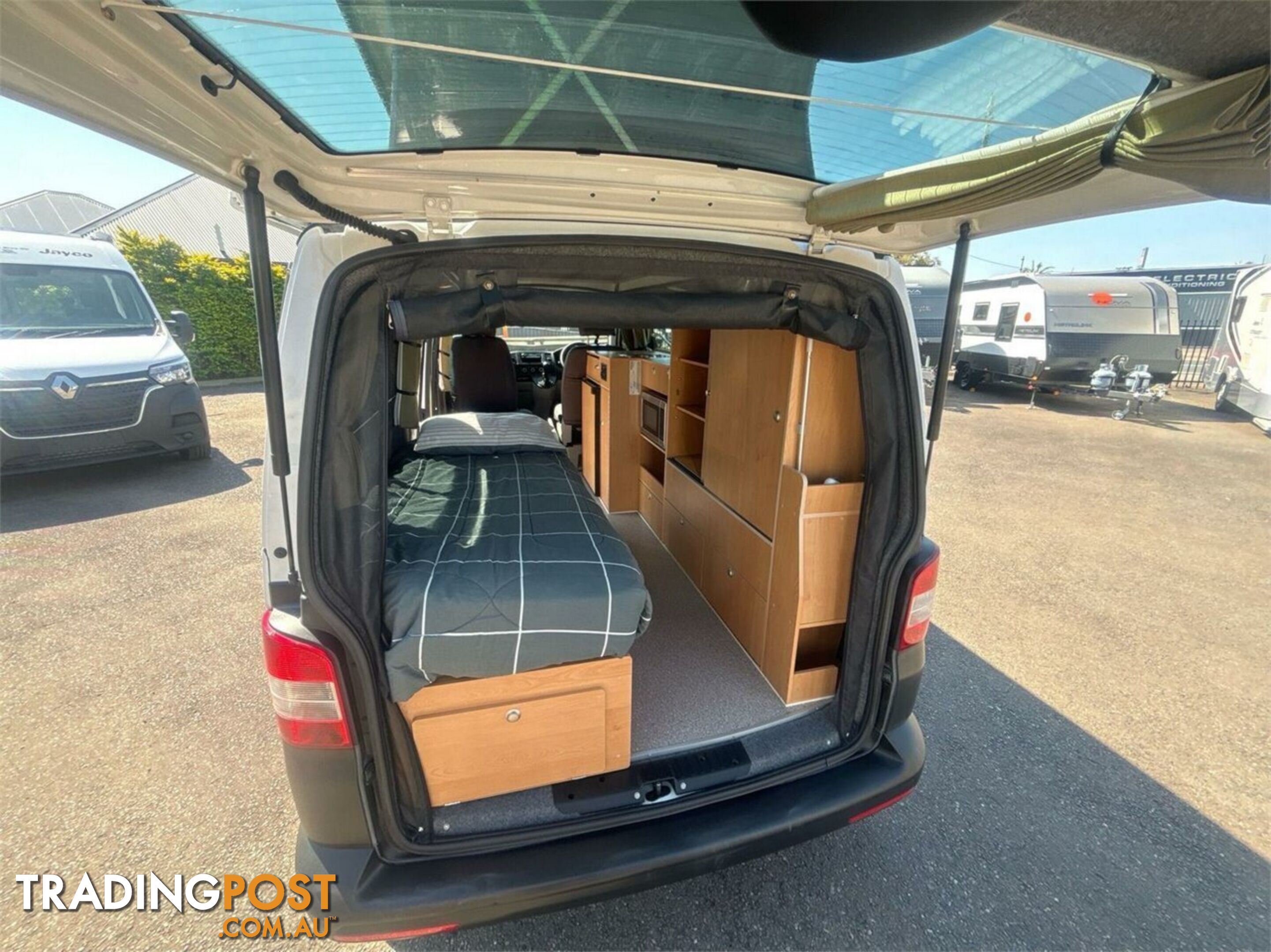 2014 Frontline Campervan Vacationer Campervan