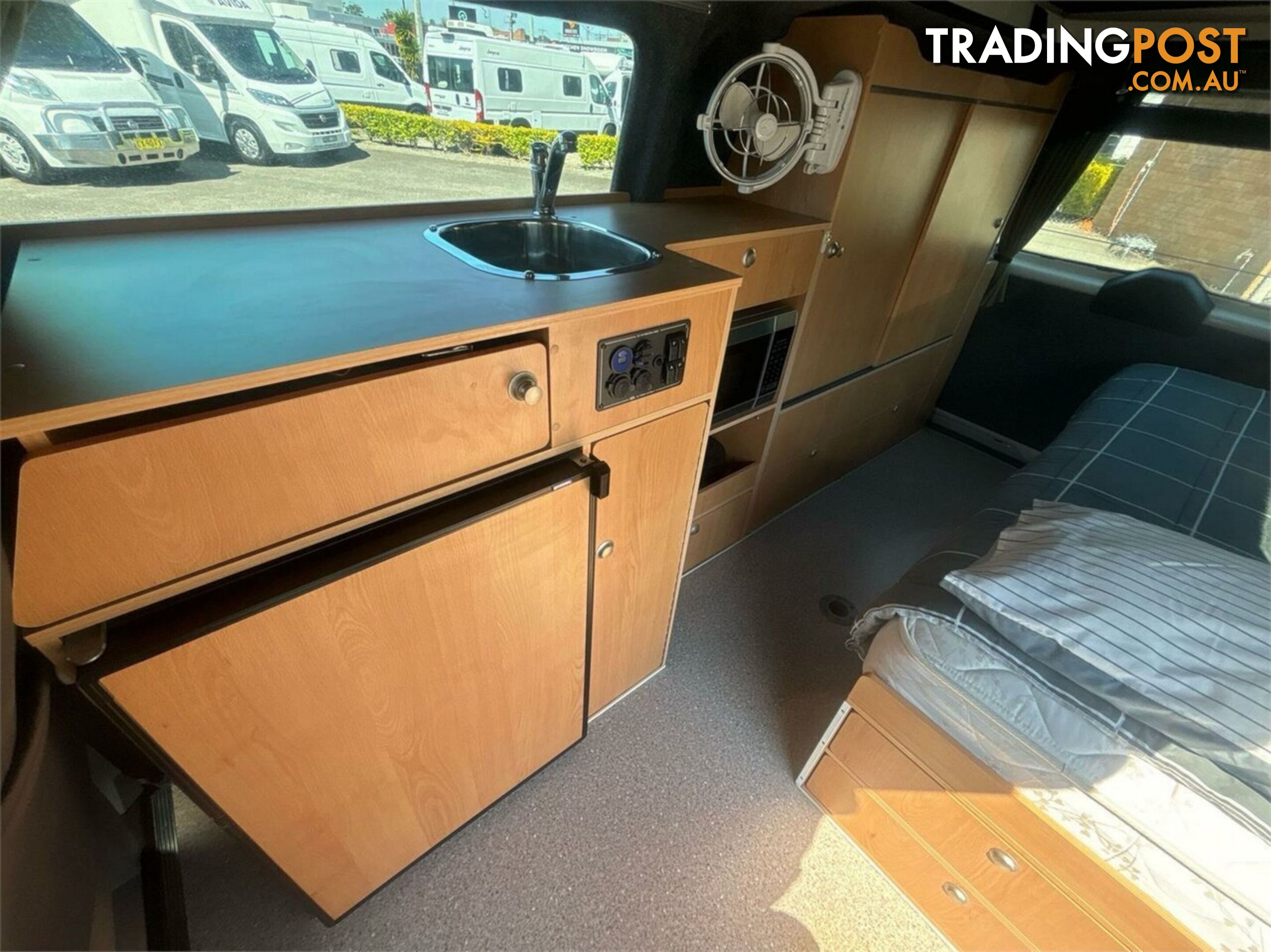 2014 Frontline Campervan Vacationer Campervan