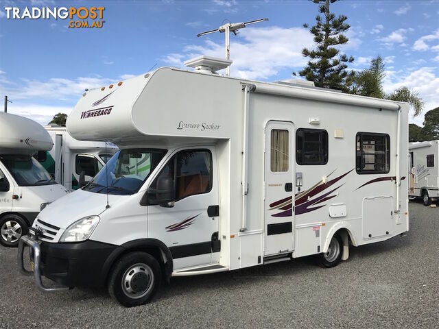 2007 Winnebago Leisure Seeker, Electric Drop Down Bed 