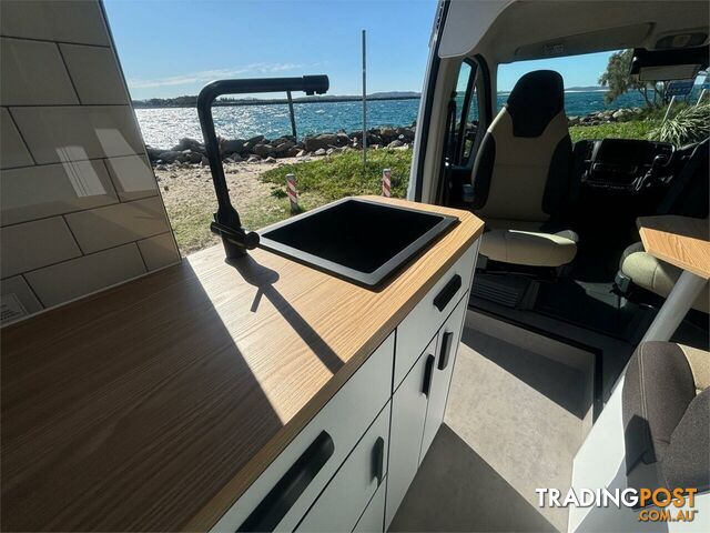 2024 FA-BC BeachClub FA-BC Beaches RVS BeachClub FA-BC White Campervan FWD