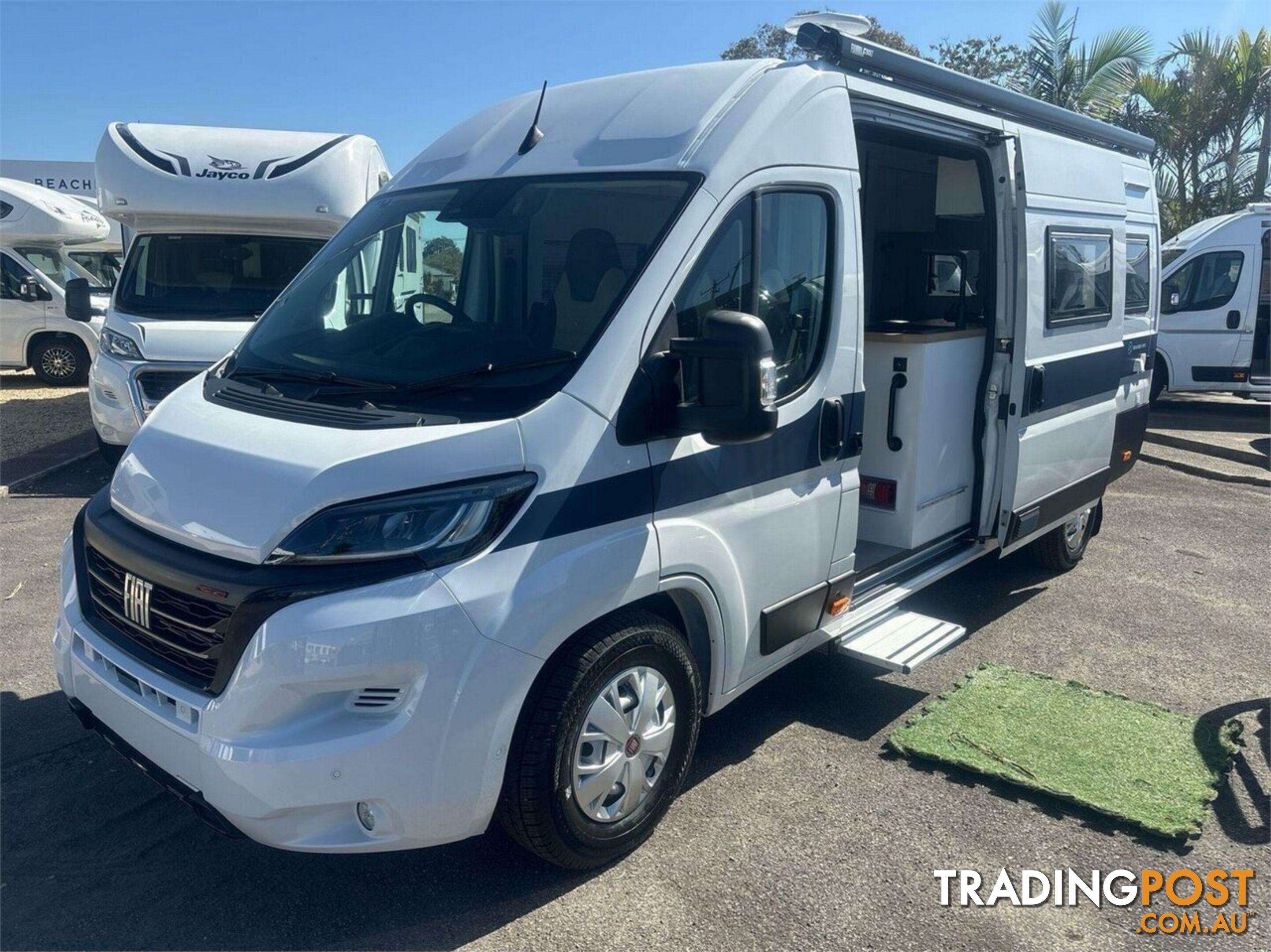 2024 FA-BC BeachClub FA-BC Beaches RVS BeachClub FA-BC White Campervan FWD