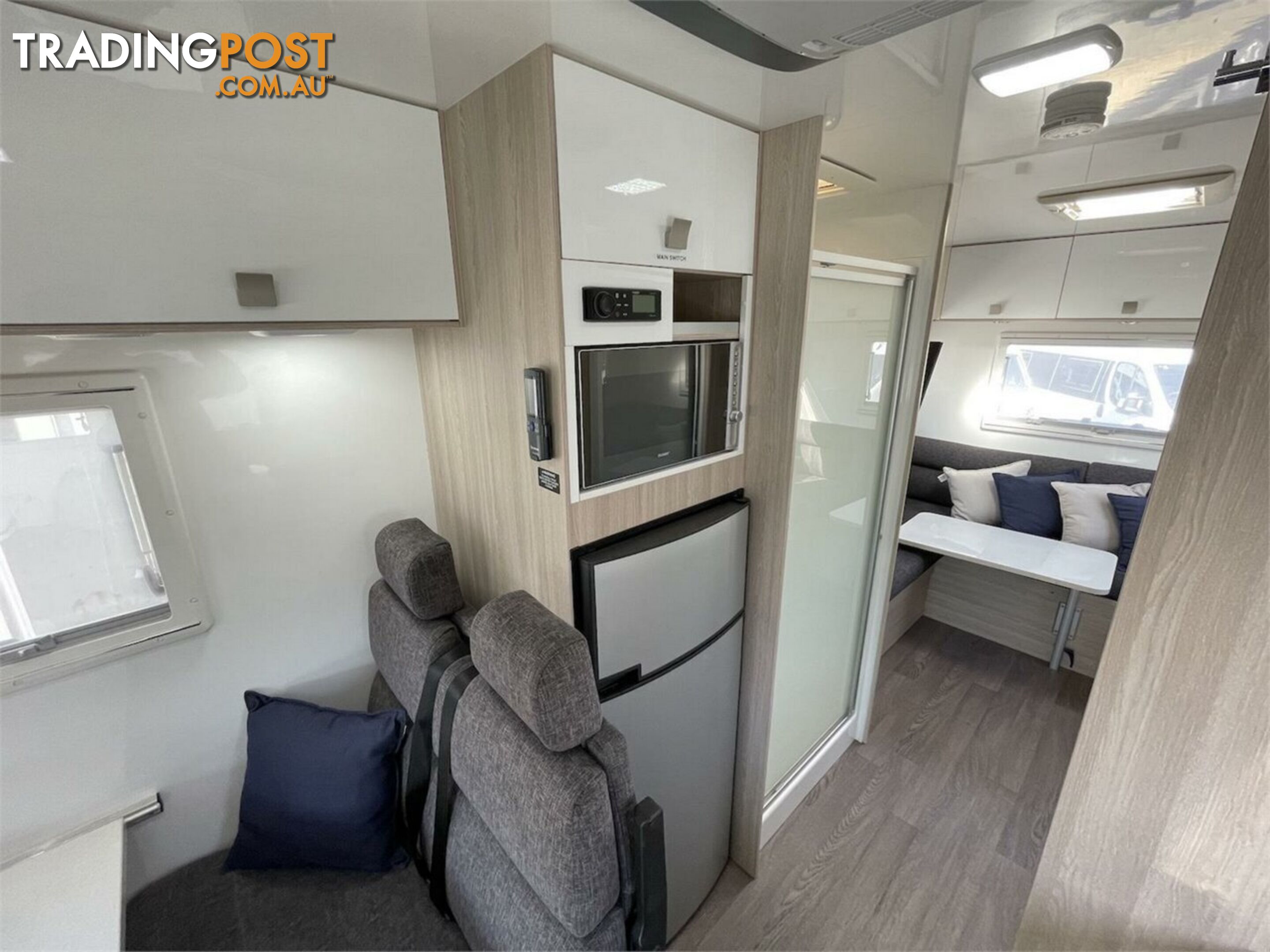 2019 Winnebago Burleigh Motor Home