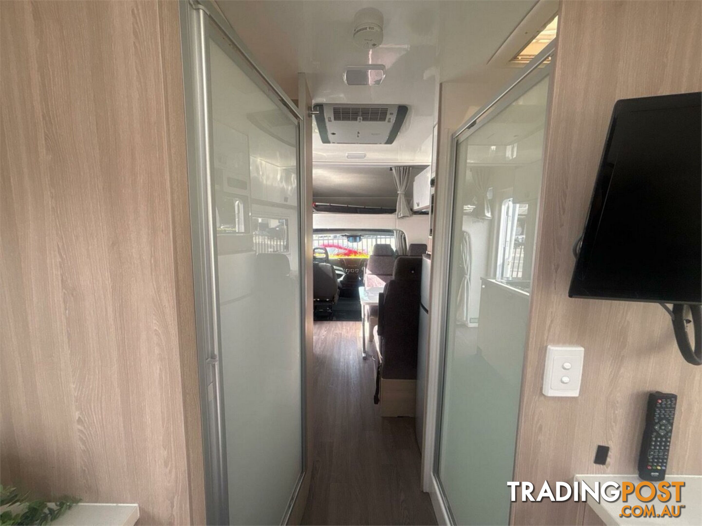 2019 Winnebago Burleigh Motor Home