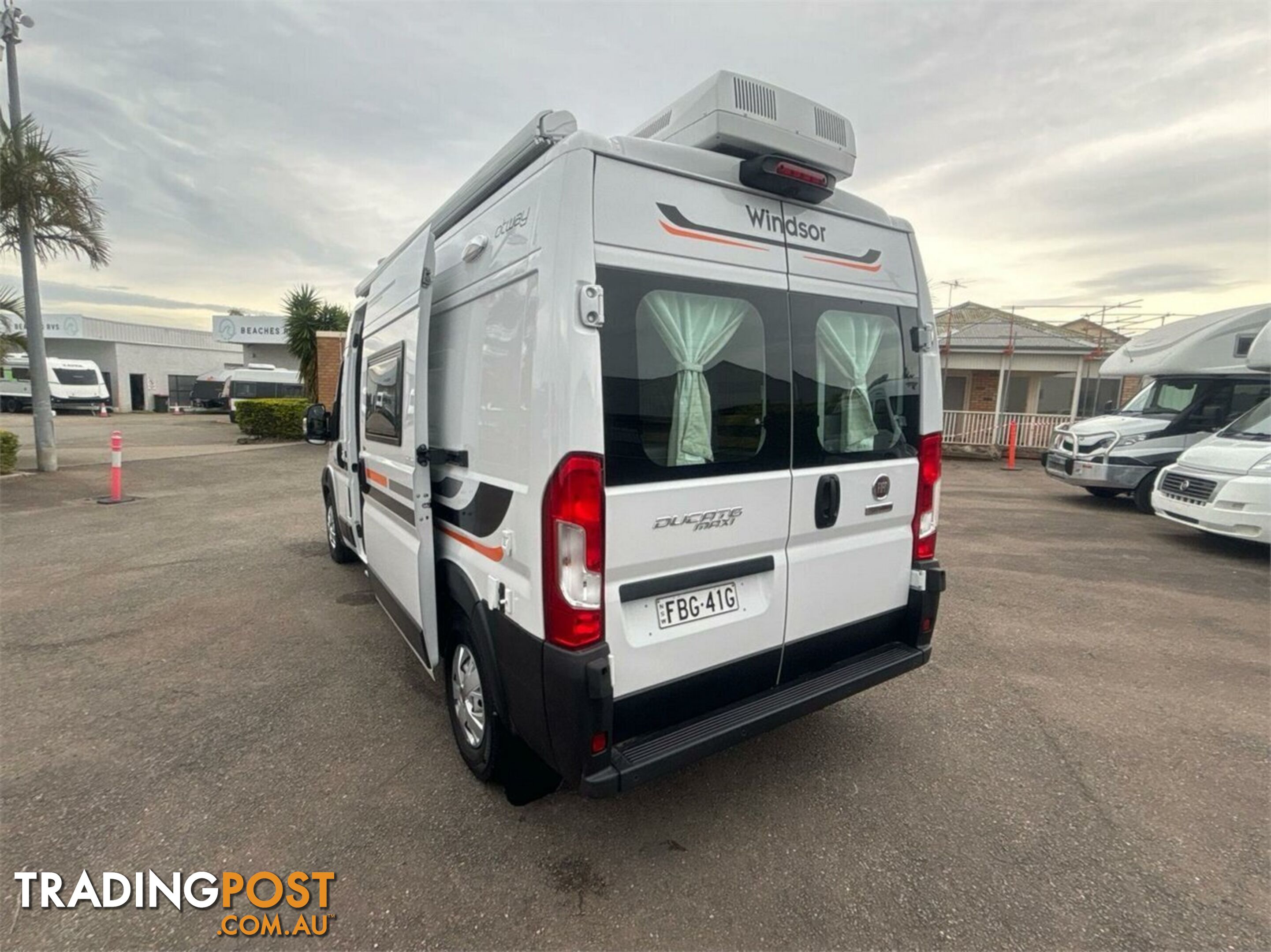 2023 2DB OTWAY Windsor OTWAY 600 White Campervan FWD