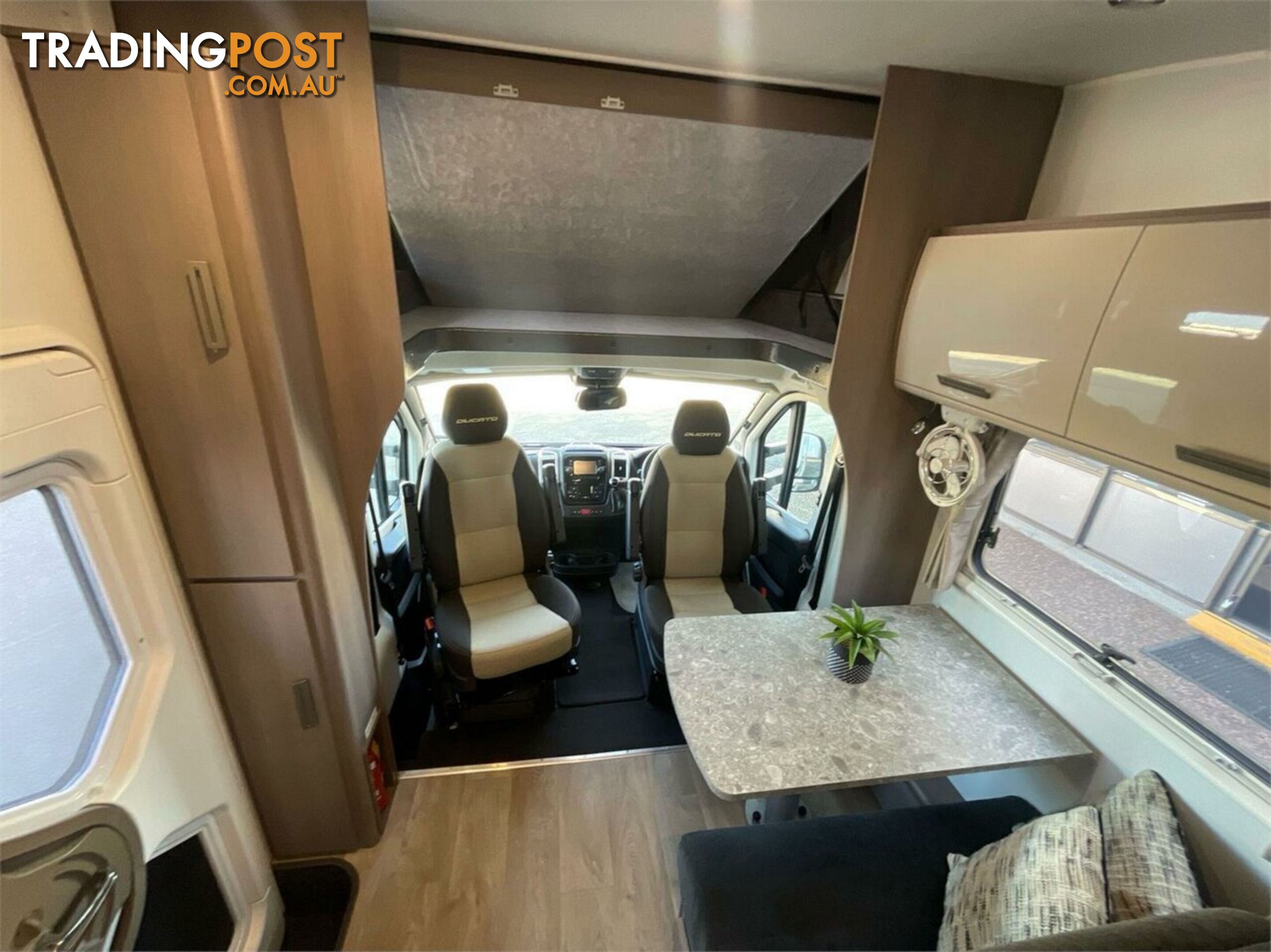 2022 Jayco Conquest FA.25-1.CQ 25FT Motor Home