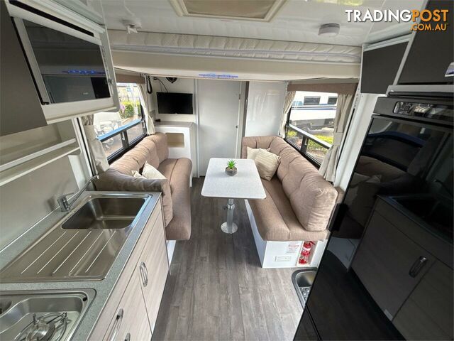 2020 Avida Leura B6712 Motor Home