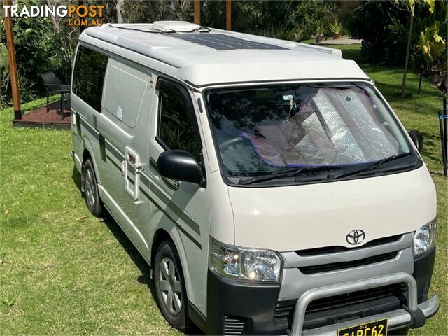 2016 RPRR Rialta Hiace Sunliner Rialta Pop-Top Roof Campervan White Steelbody RWD