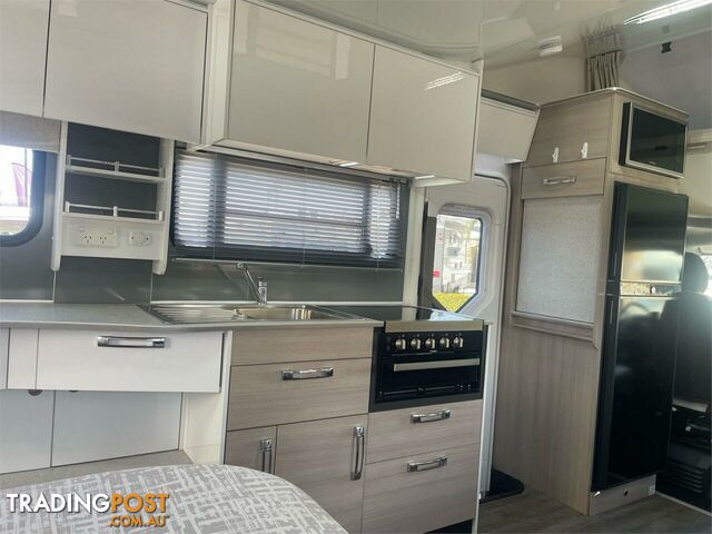 2020 Avida Birdsville C7444 SL Motor Home