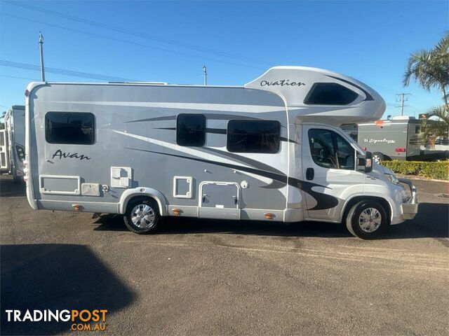 2017 AVAN Ovation M5