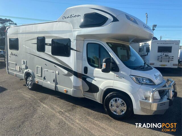 2017 AVAN Ovation M5