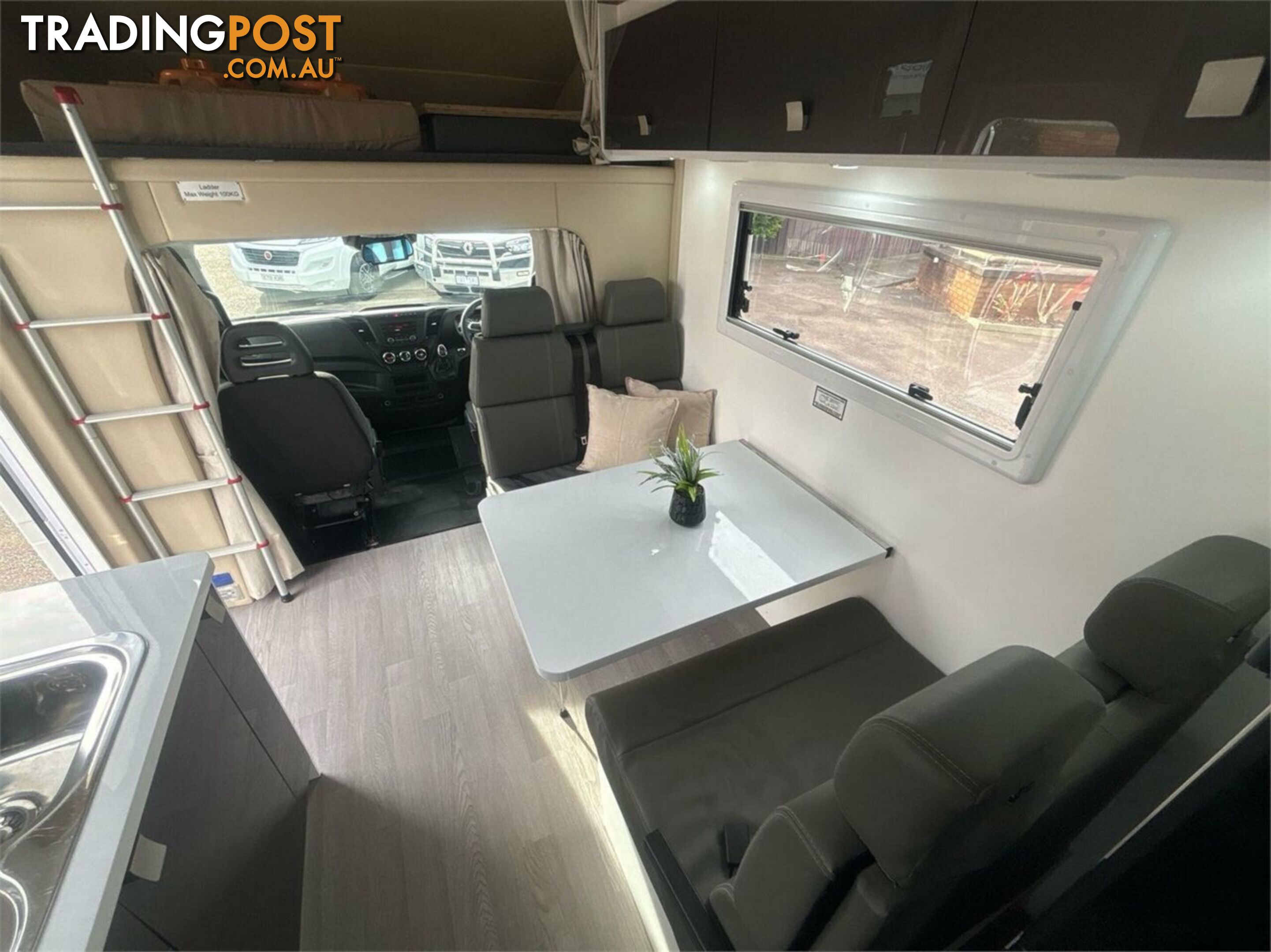 2021 Winnebago Kirra C-Class Motor Home