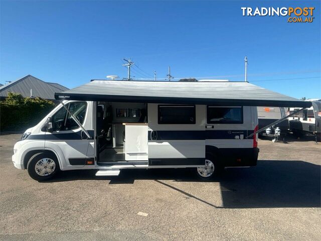 2024 Series 9 BeachClub BeachesRVs FA-BC White Motor Home