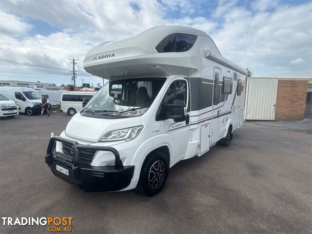 2022 ADRIA CORAL XL 660SCS Adria ADRIA CORAL XL 660SCS White Motor Home FWD