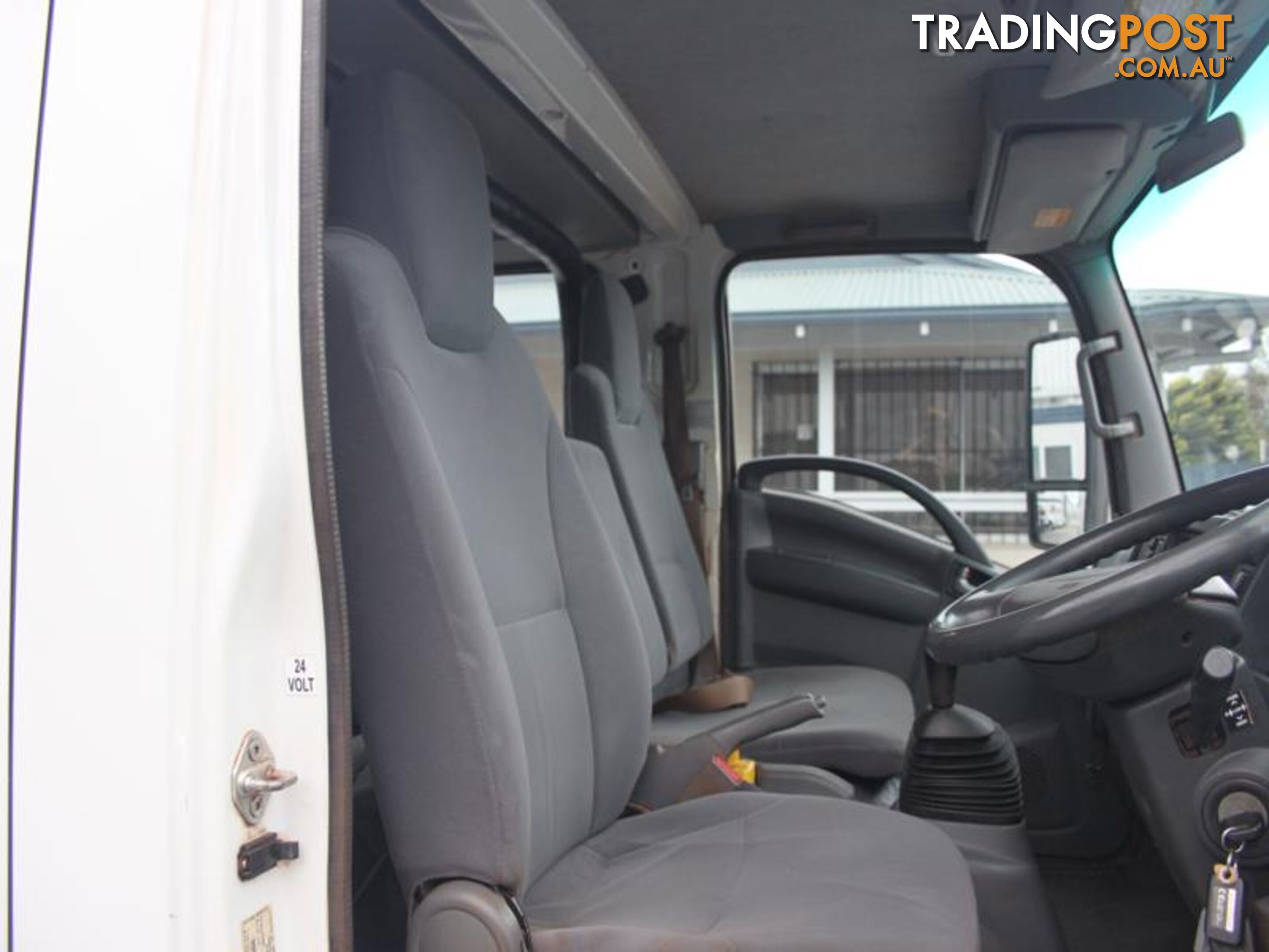 2015 ISUZU NNR 200, STOCK 1206