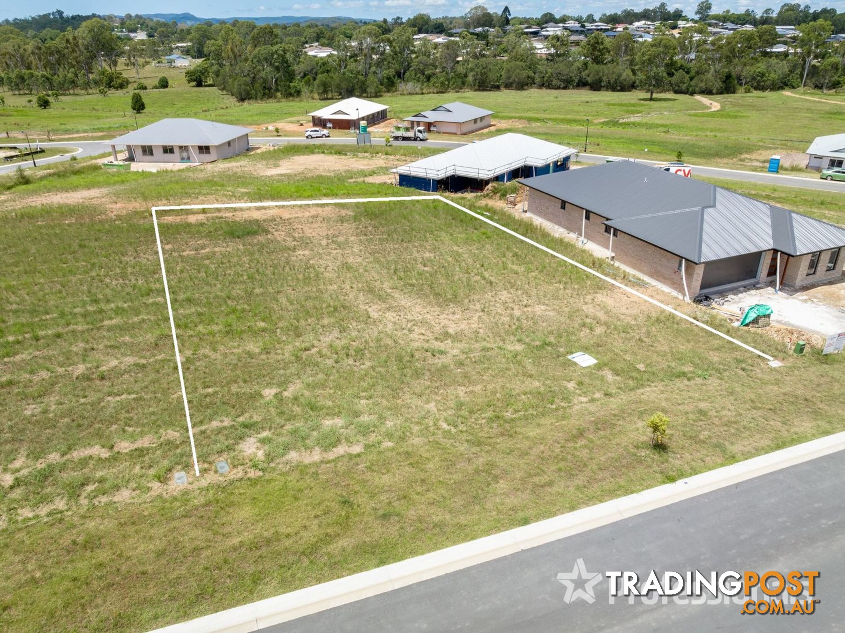 6 Kestrel Close Southside QLD 4570