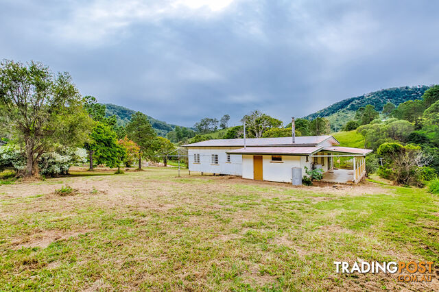 211 Mullins Creek Road Goomboorian QLD 4570