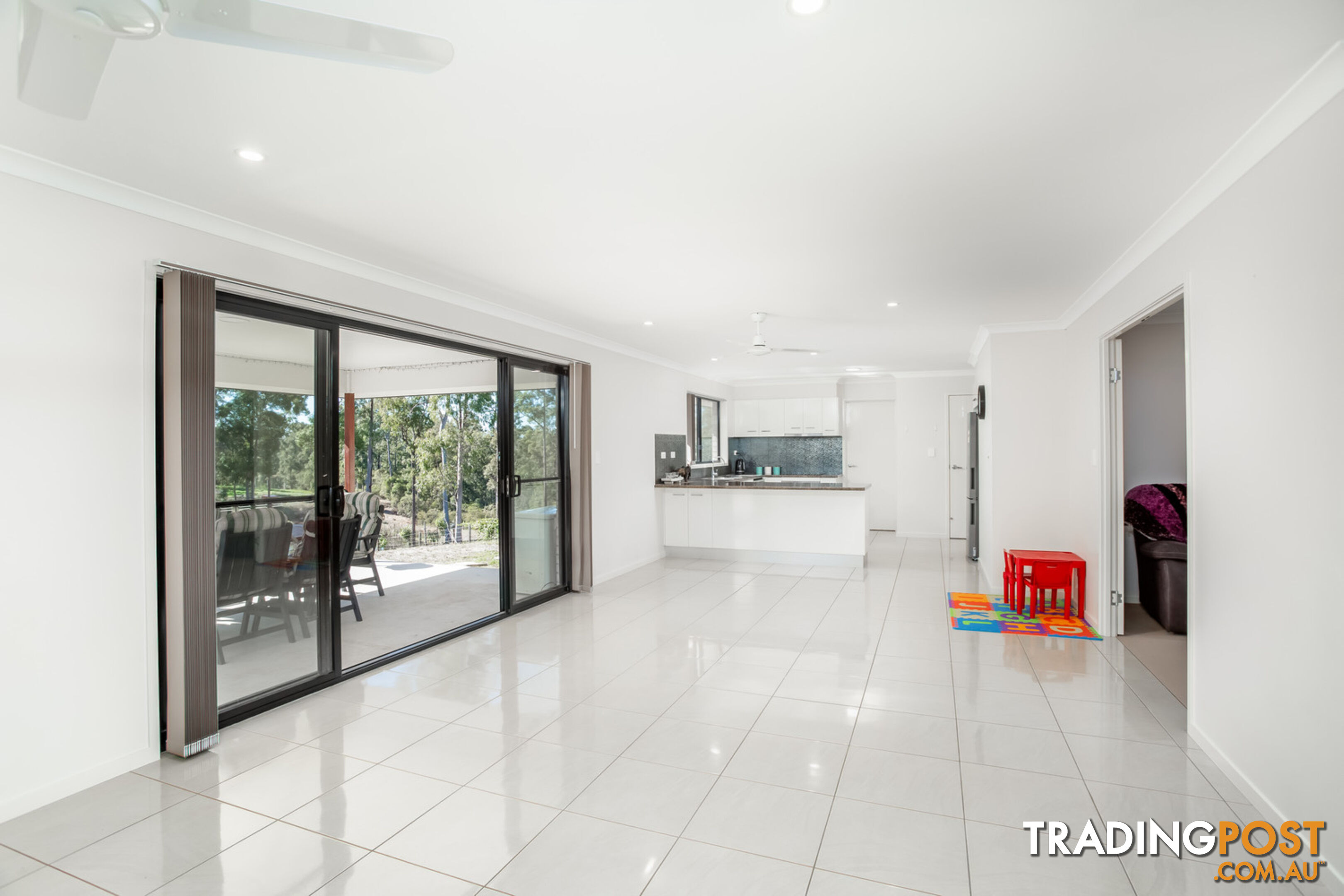 7 Flametree Court Tamaree QLD 4570