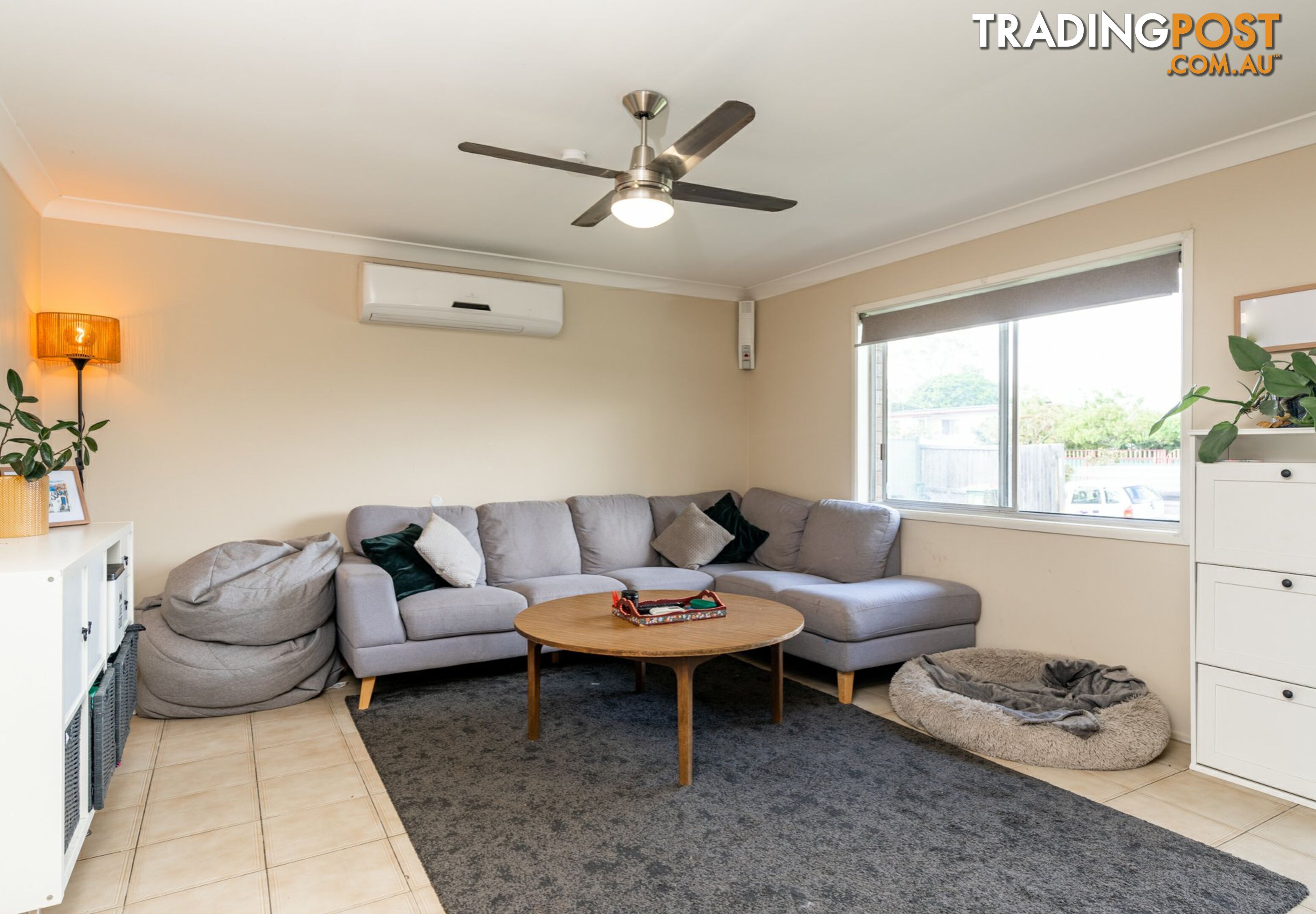 96 Waratah Drive CRESTMEAD QLD 4132