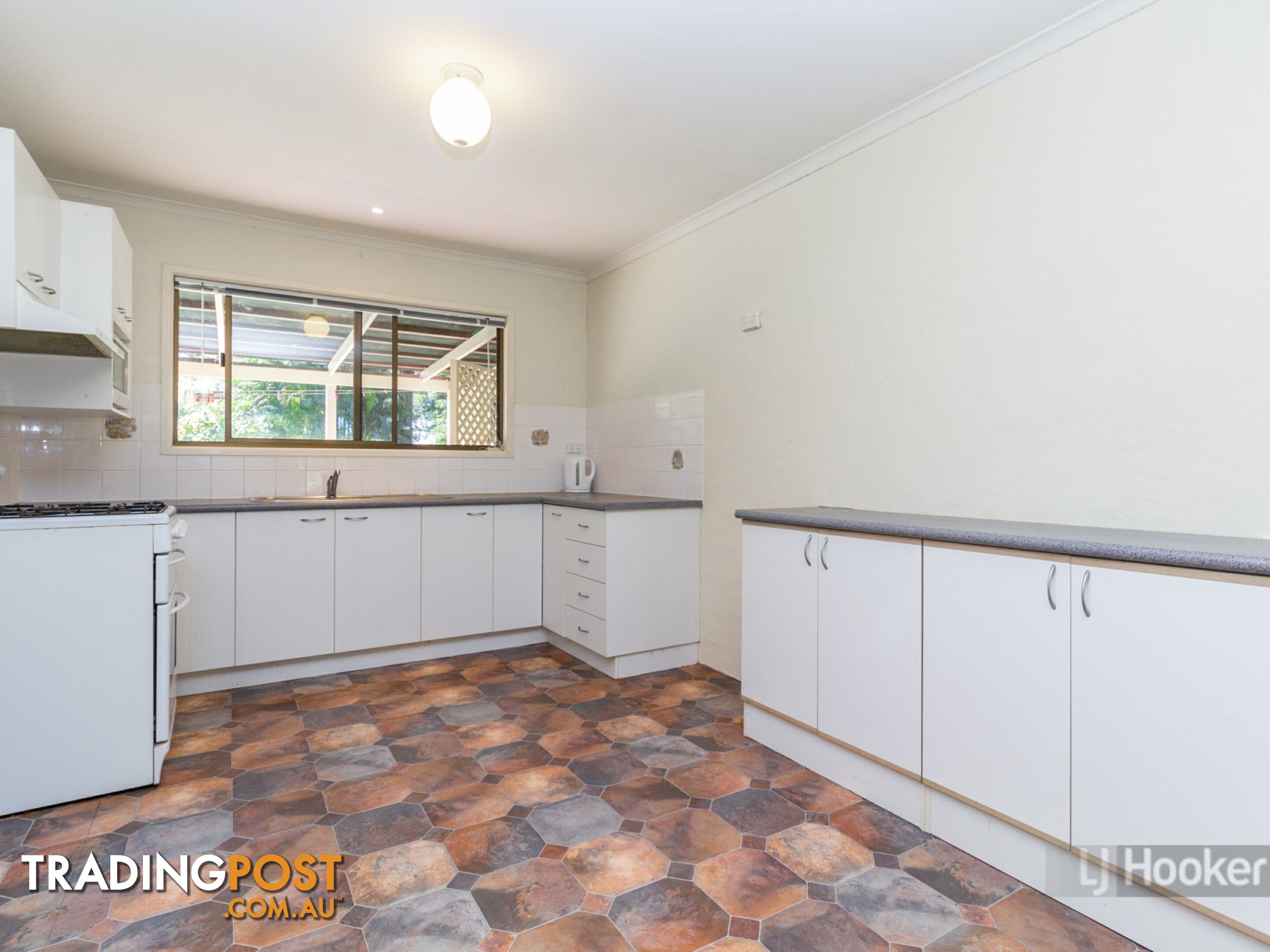 252 Andrew Road GREENBANK QLD 4124