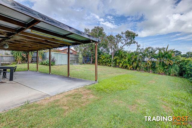 10 Copperfield Drive EAGLEBY QLD 4207