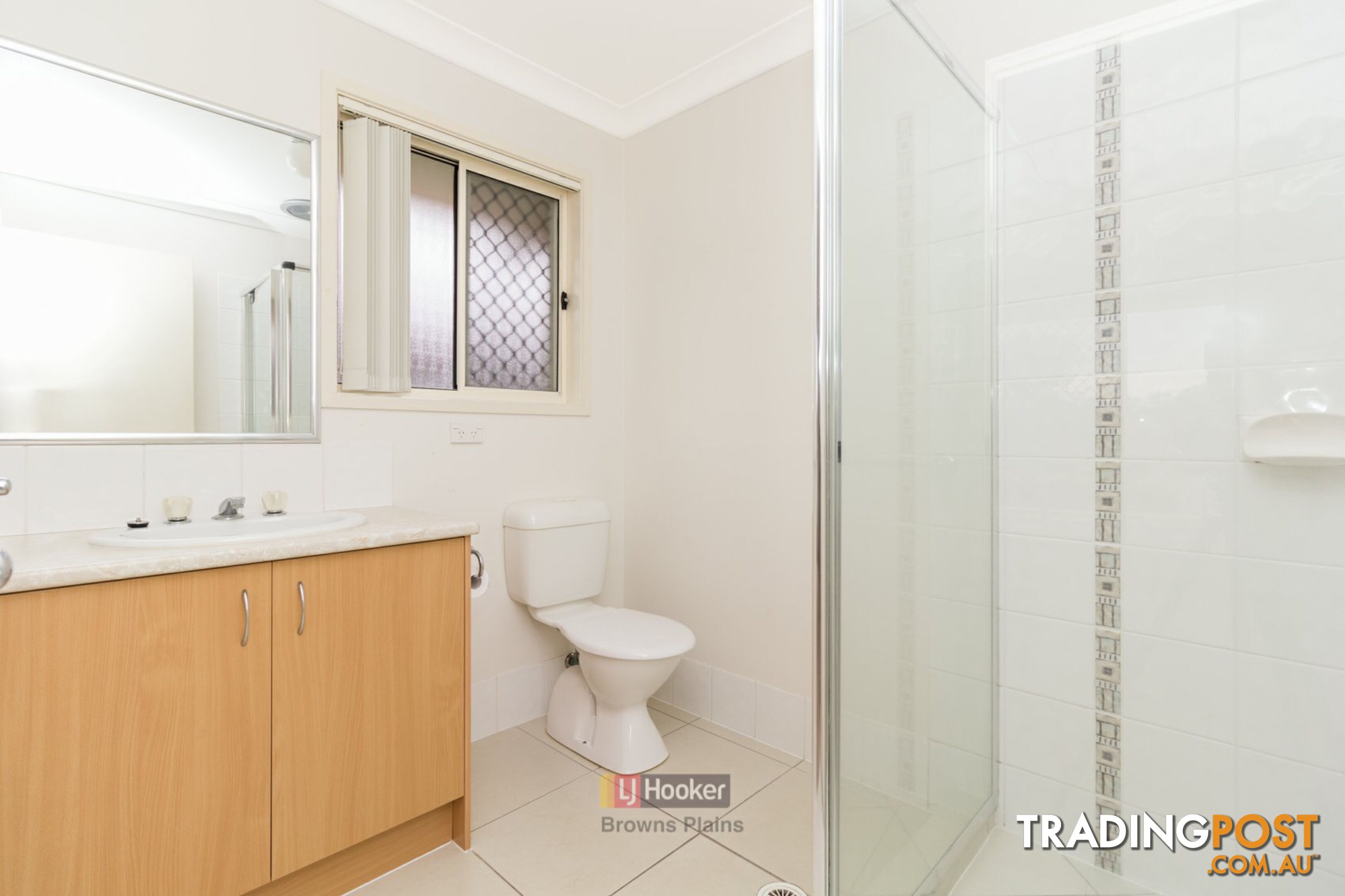 5 Wisdom Way CRESTMEAD QLD 4132